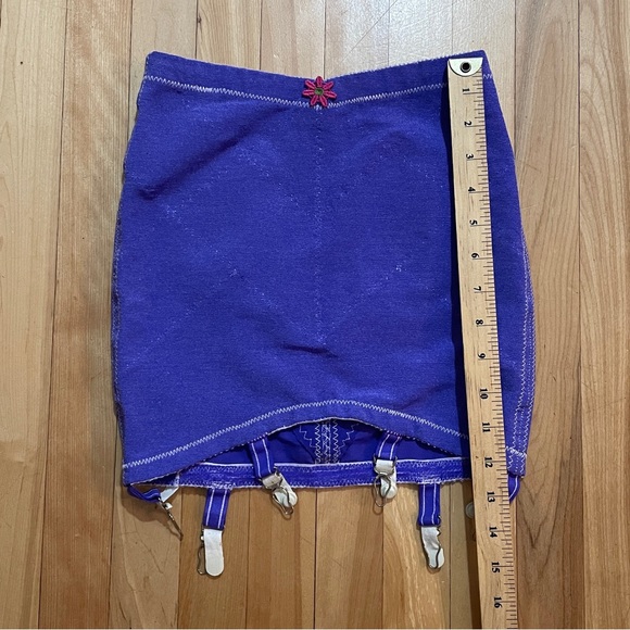 Rare Vintage 60s Sears Groovy Purple Short Girdle with Garters - Sz XS - Picture 10 of 11